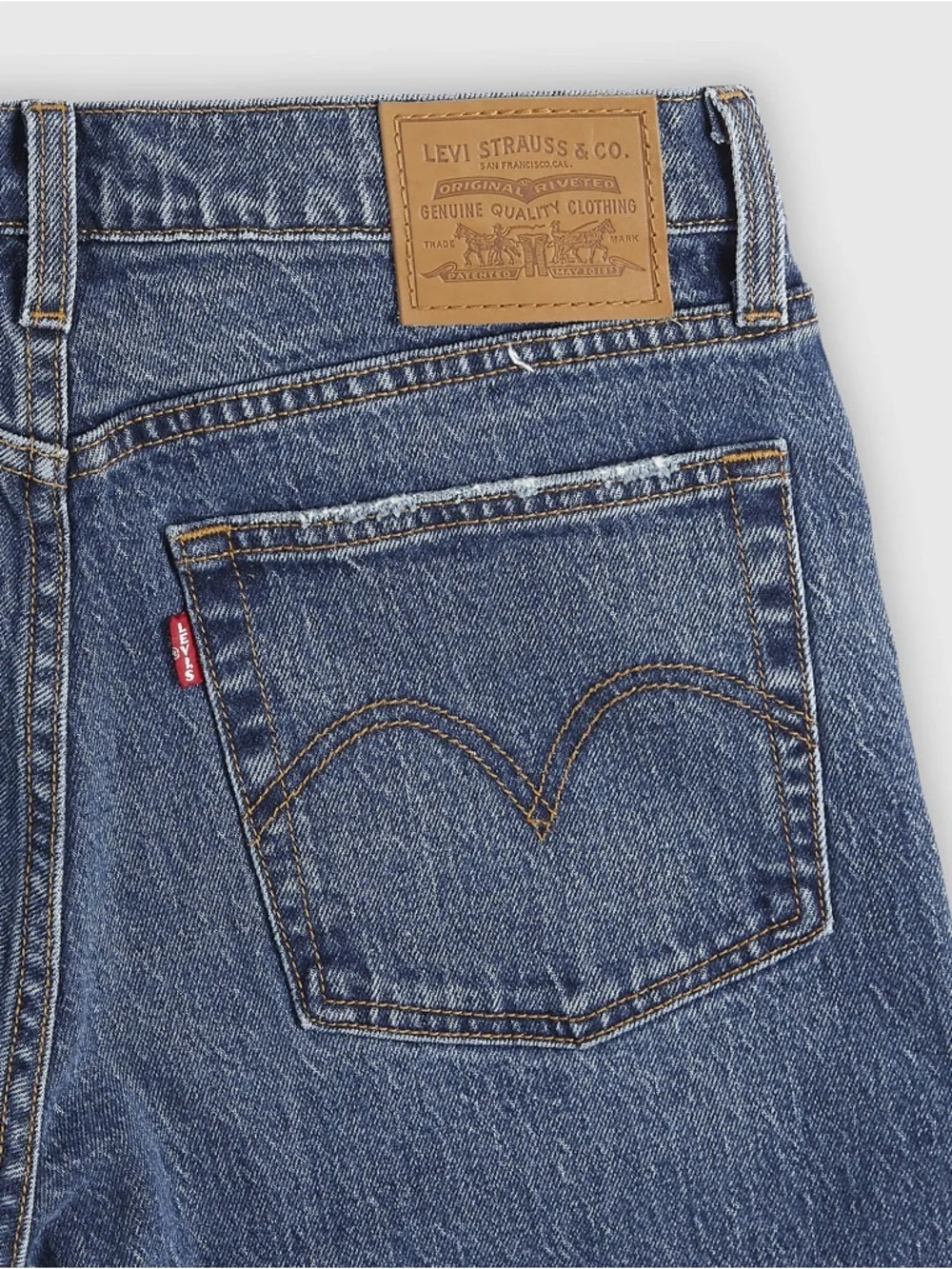Levi’s Wedgie Straight Medium Wash Jeans - Picture 7 of 10